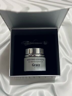 Grace Perfect Skin Smoothing & Hydrating Peeling Gel